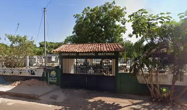 Túmulo é violado e restos mortais são furtados em cemitério de São Luís
