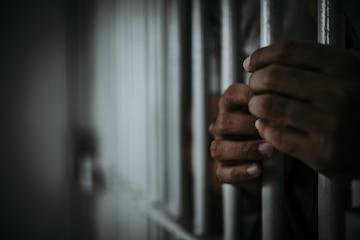 Homem é preso por tráfico de drogas e corrupção de menor em Jacundá