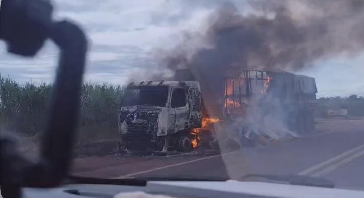 Incêndio destrói caminhão com carga de soja entre Ulianópolis e Paragominas
