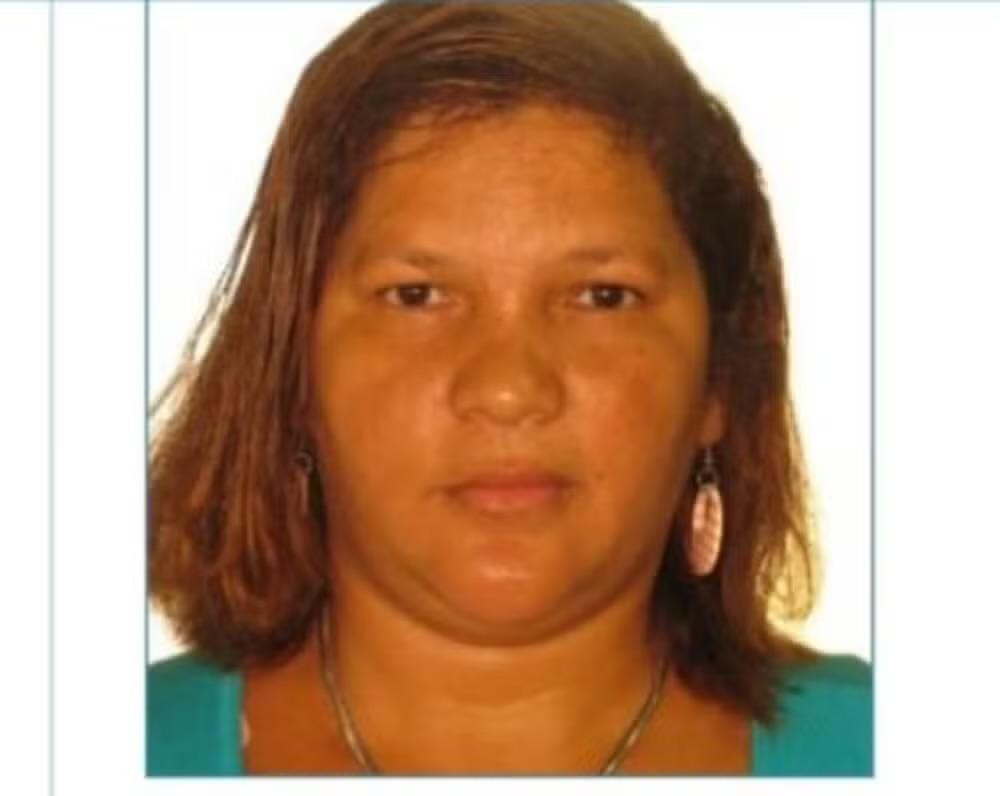 Mulher morre após ser esfaqueada e companheiro é preso por feminicídio em Ananindeua