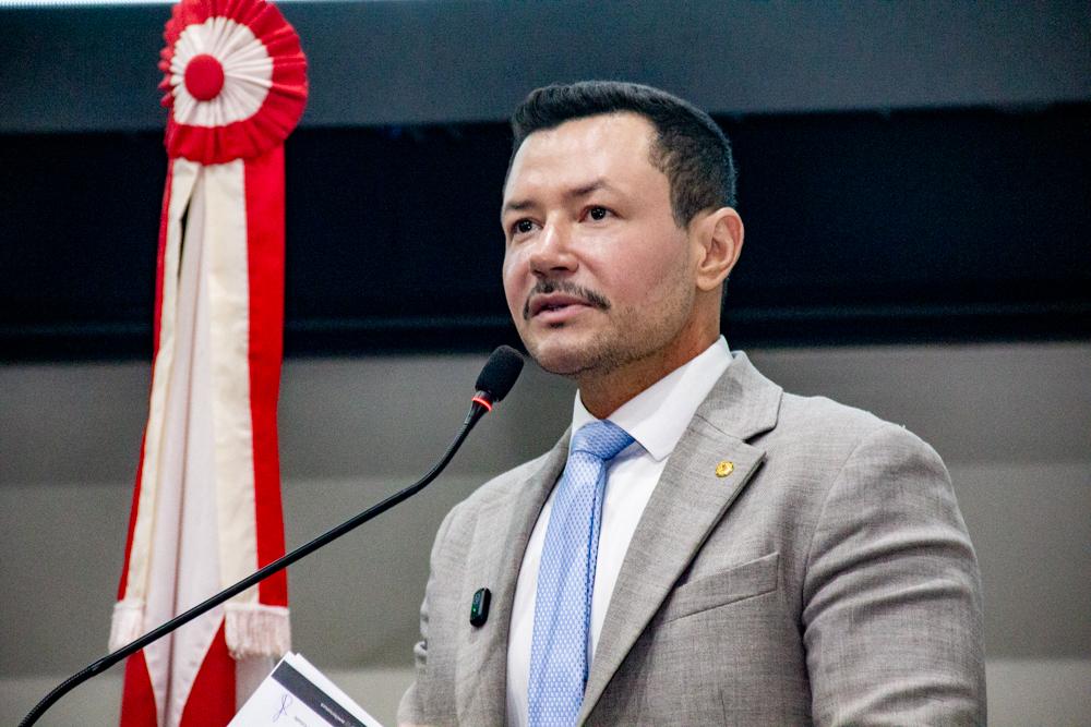 Na Alepa, Aveilton cobra mais atenção à causa animal e apoio aos conselheiros tutelares