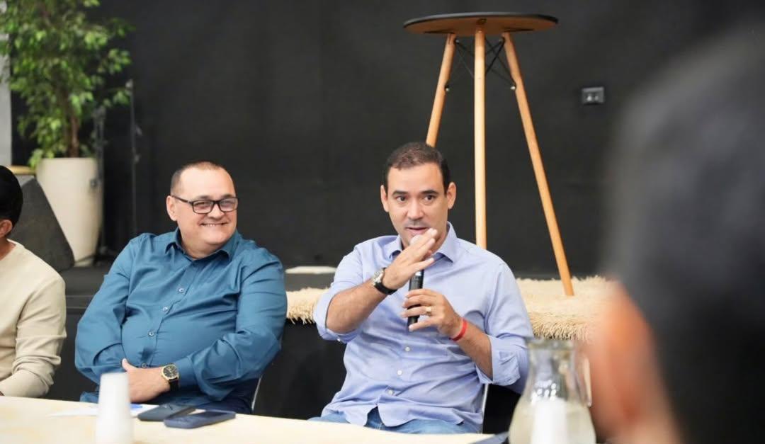Na disputa pelo Palácio Araguaia, Vicentinho amplia ponte com lideranças evangélicas