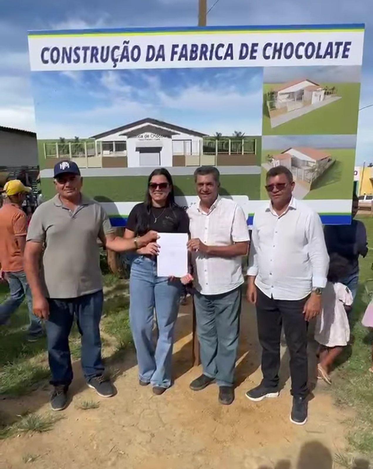 Novo Repartimento: Valdir Lemes autoriza construção de fábrica de chocolate na Vila Novo Planalto
