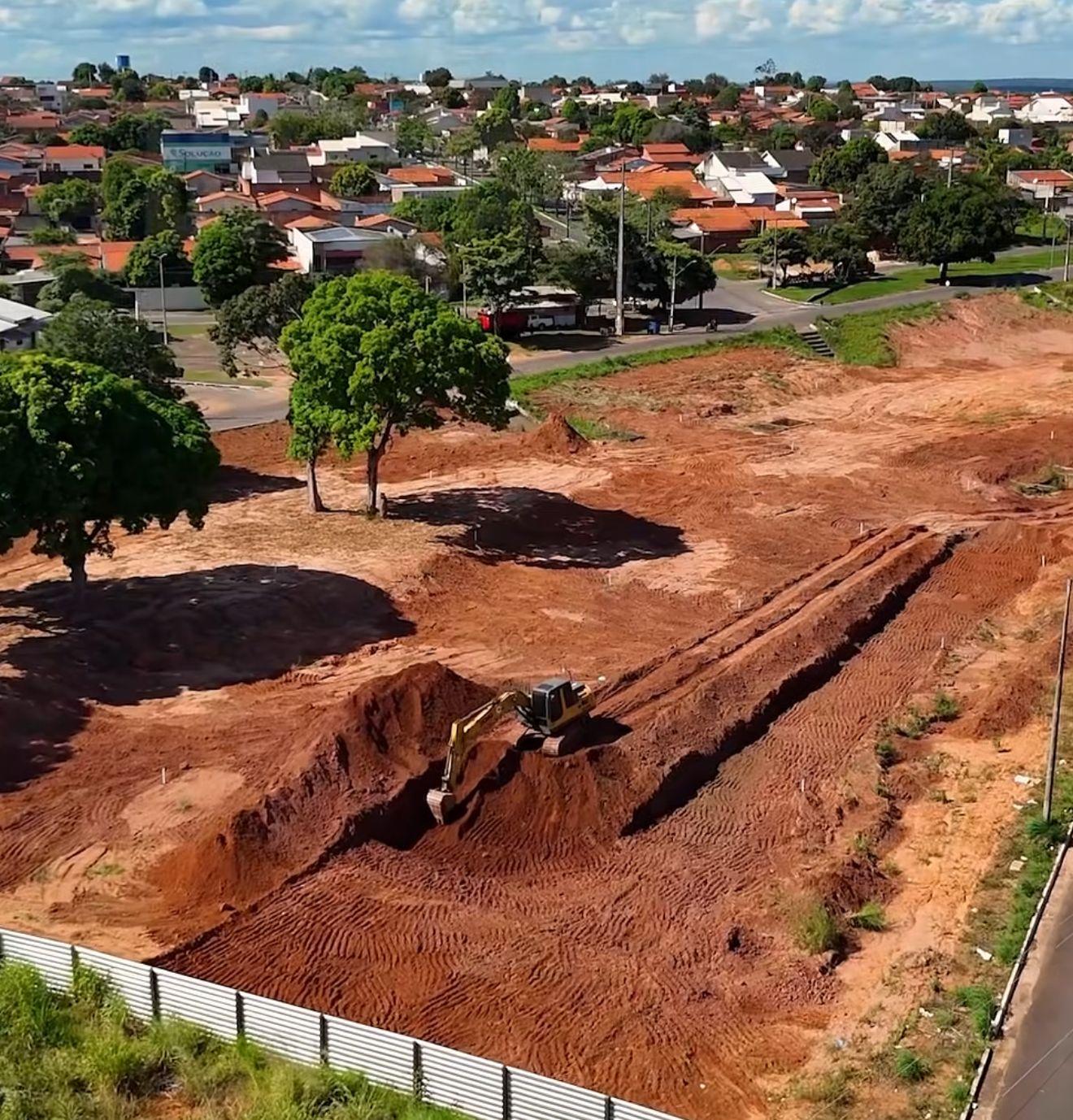 Obra do Parque Baixa Funda é retomada em Araguaína