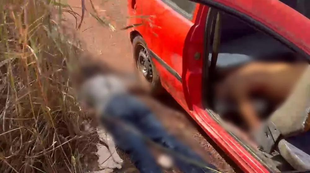 Palmas: dois homens são encontrados mortos dentro de carro em área de mato