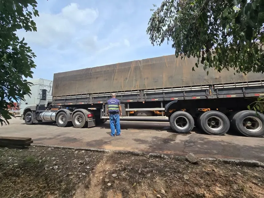 Sefa apreende 27 toneladas de tungstênio de São Félix do Xingu (PA) e 15 mil litros de querosene de Várzea Grande (MT)
