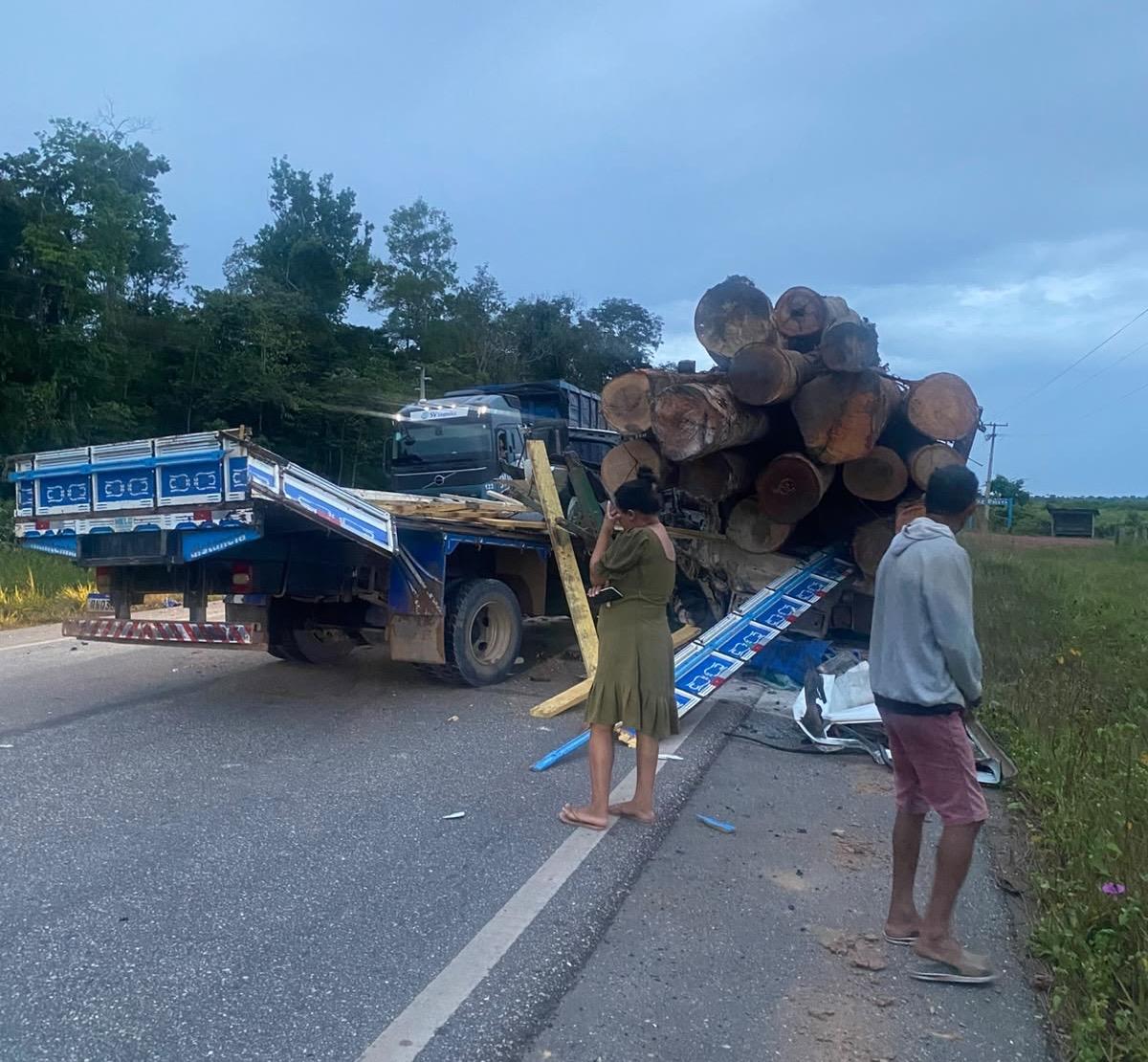 Acidente na PA-256 deixa um morto e um ferido entre Ipixuna do Pará e Tomé-Açu