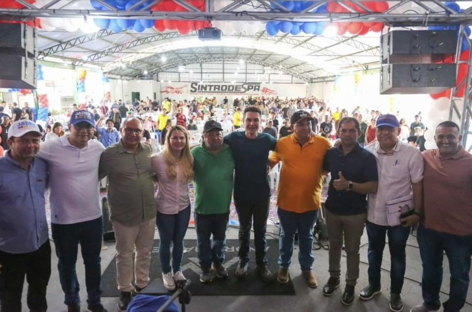 Ao lado de Jader Filho, Eugênio Gadelha prestigia homenagem ao coronel Dayvid Sarah