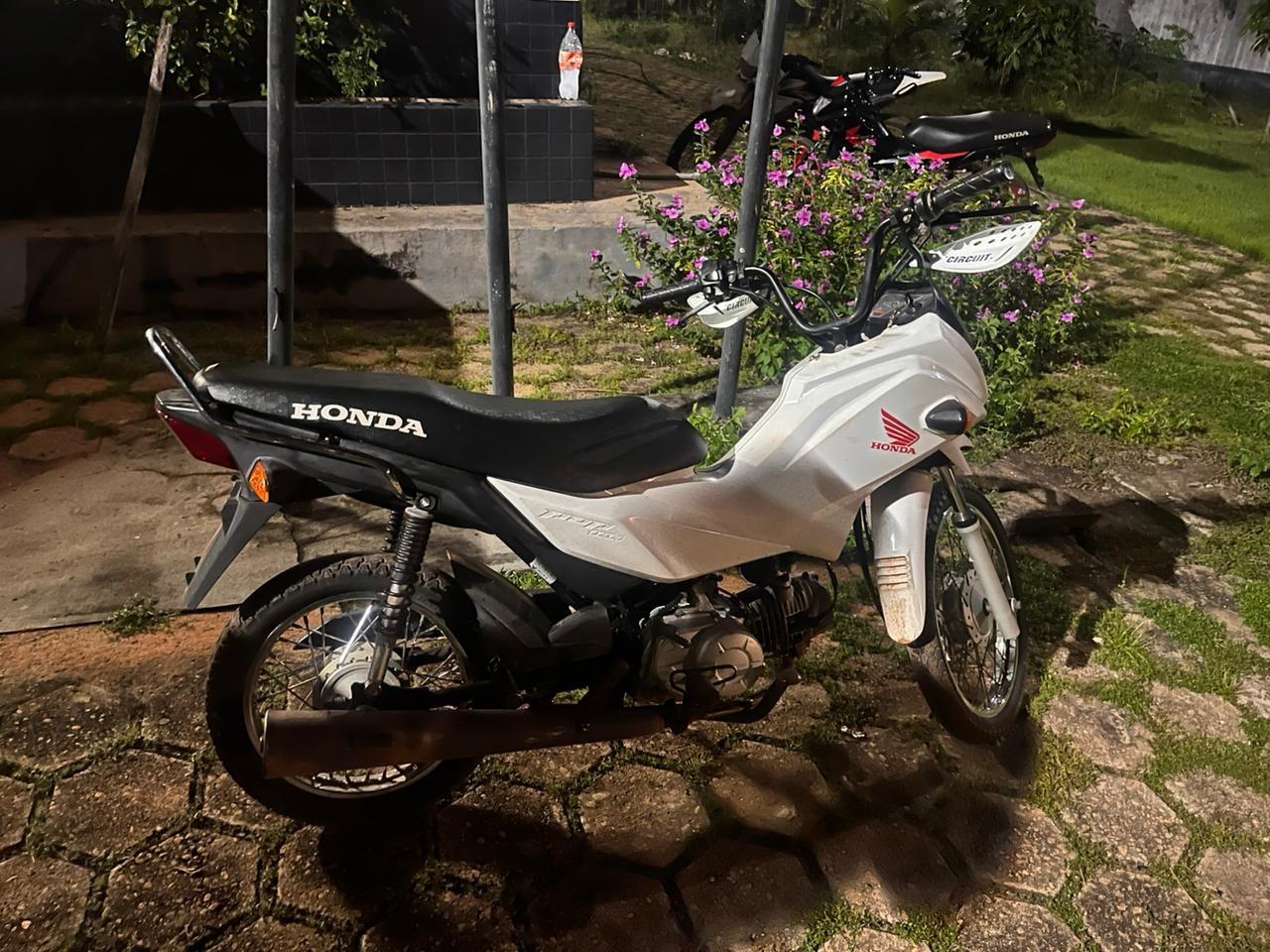 Goianésia do Pará: motocicleta com registro de furto no Maranhão é recuperada pela PM