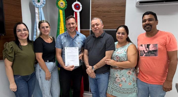 Goianésia do Pará: Russinho nomeia o professor Romerito como novo secretário de Administração