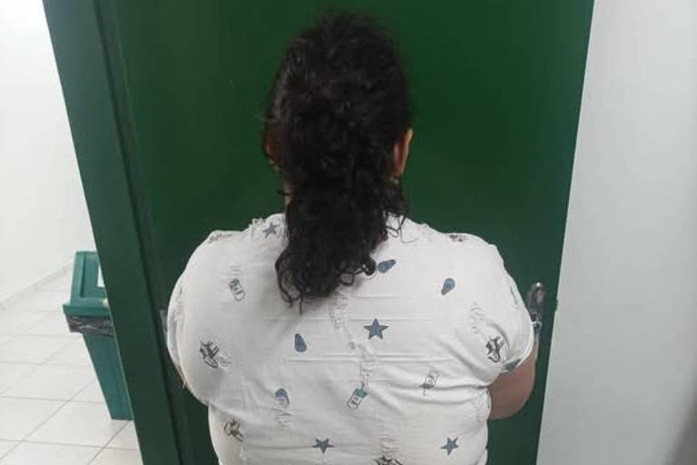 Mulher de 37 anos é presa em SC após fingir ser adolescente de 12 anos e ser acolhida por família