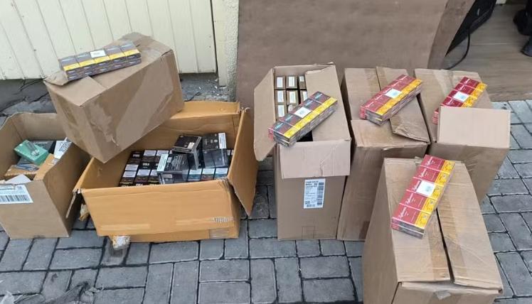 Polícia Federal faz operação contra contrabando e comércio ilegal de cigarros eletrônicos