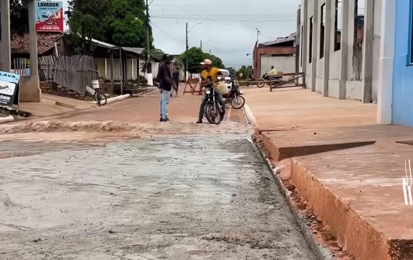 Prefeitura de Goianésia do Pará avança com frentes de trabalho na Rua Minas Gerais