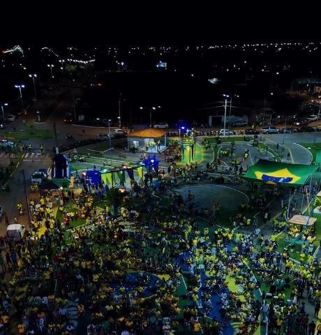 Torcida de Xinguara transforma Orla do Jardim do Lago em palco de festa na estreia da Seleção