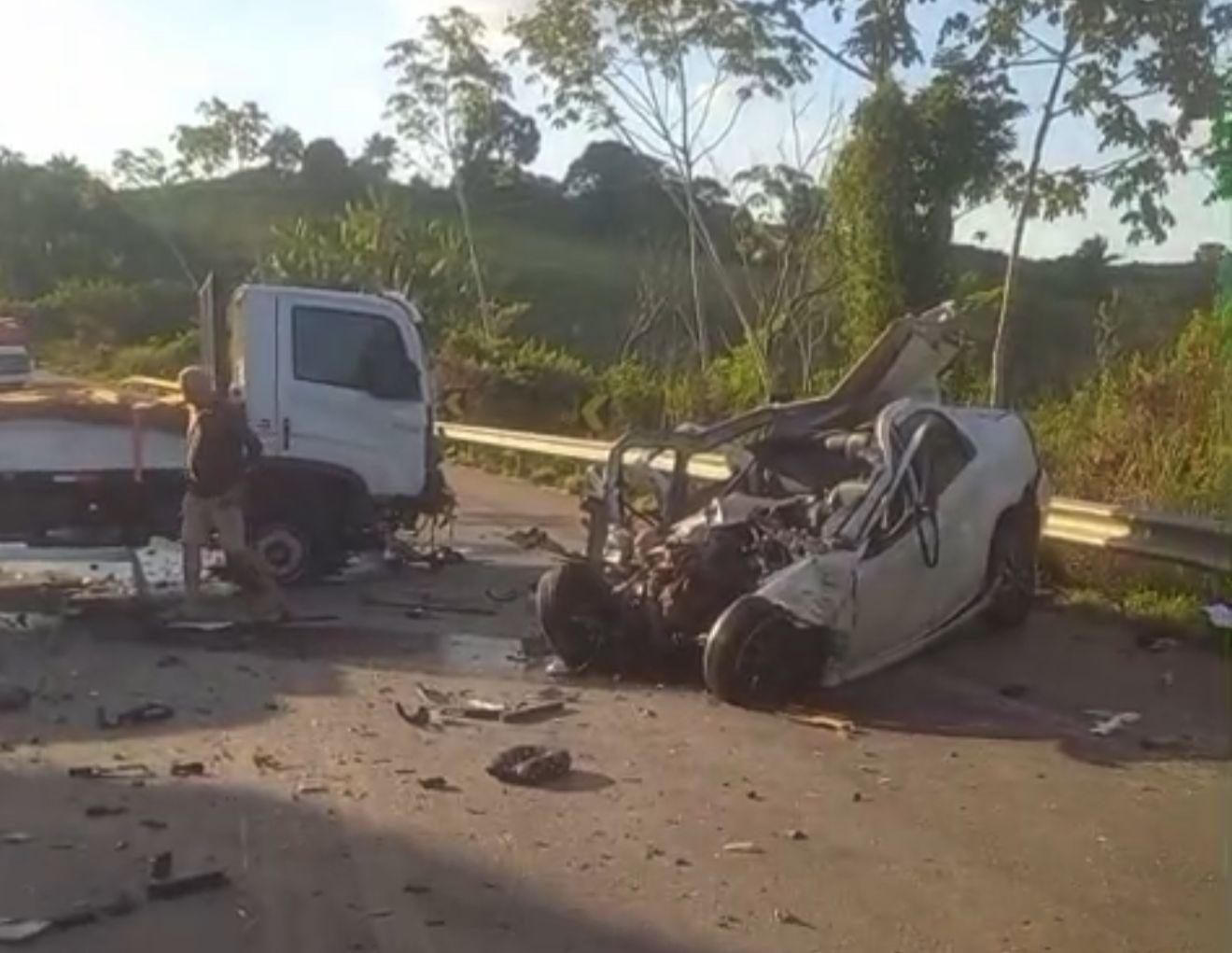 Tragédia na BR-230: acidente violento deixa duas vítimas fatais
