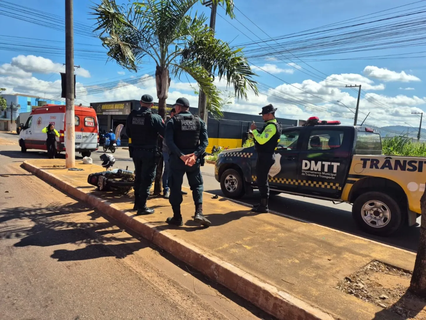 Acidente de moto termina com dois jovens feridos em Parauapebas