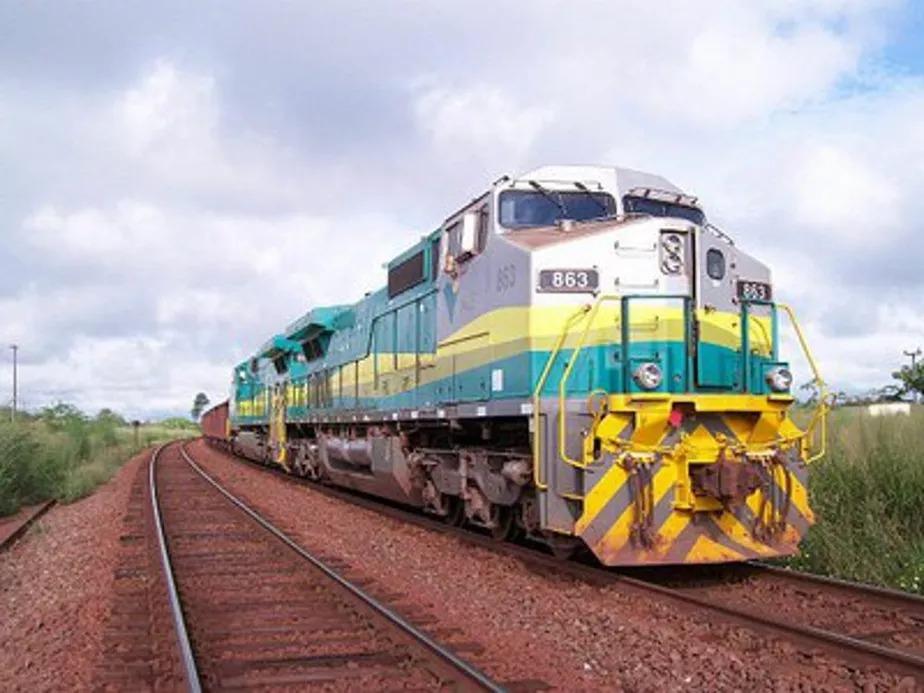 Após acidentes, trem da Vale volta a circular amanhã (7)