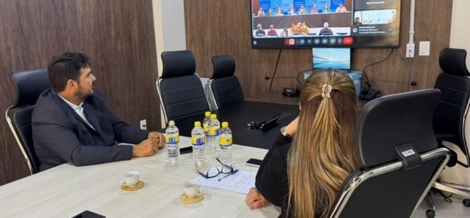 Câmara de Canaã acompanha discussão com TCM sobre regularização do quadro de professores concursados no município