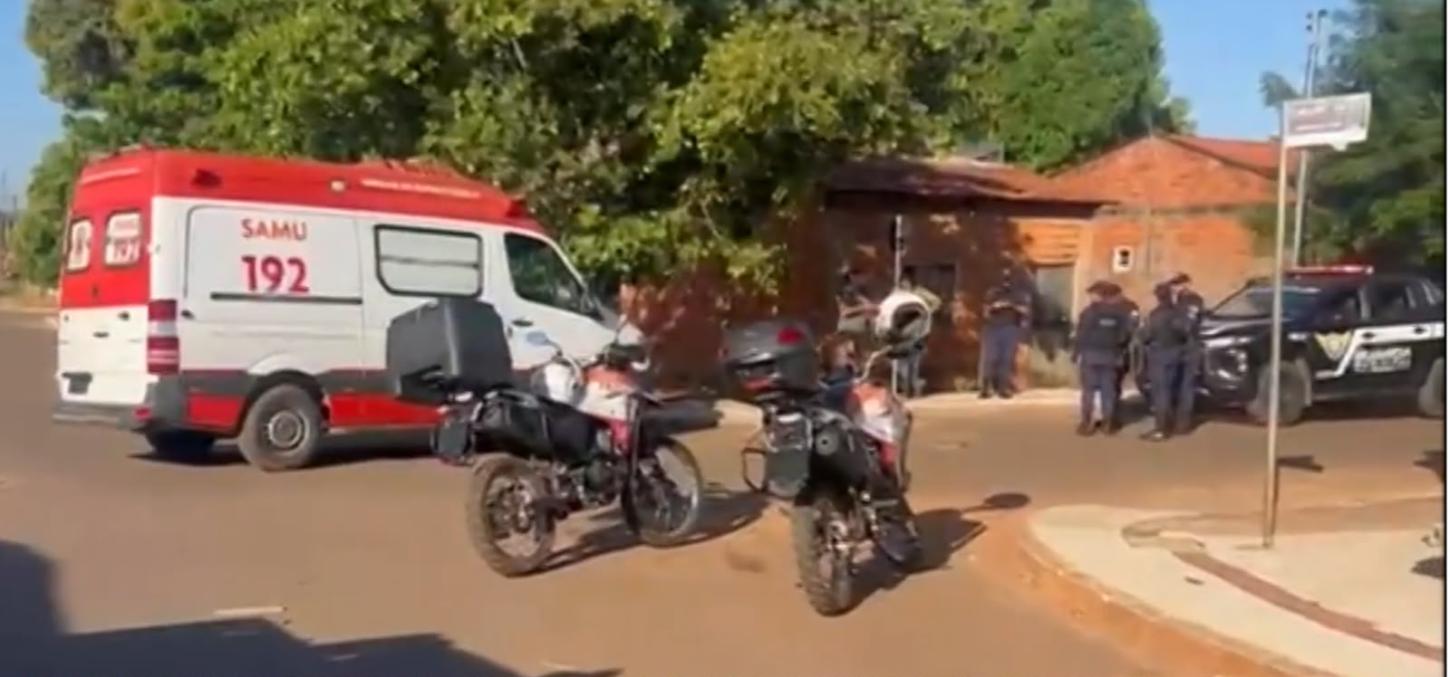 Casal é atropelado por carro após motorista desrespeitar sinalização em Araguaína