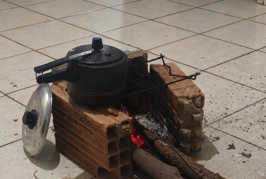 Fogo improvisado em apartamento mobiliza bombeiros em Parauapebas