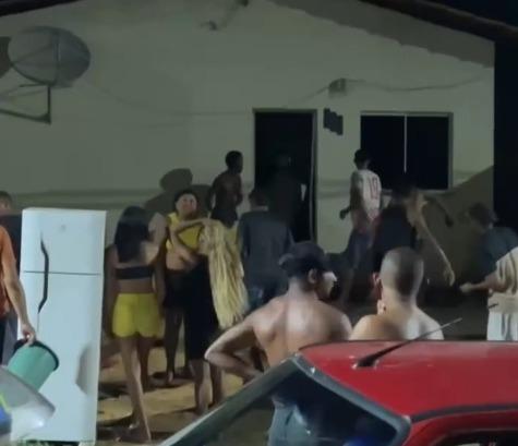 Homem coloca fogo em residência e assusta moradores em Canaã dos Carajás