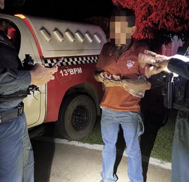 Homem com mandado por estupro de vulnerável é preso pela PM durante abordagem a ônibus em Tucuruí