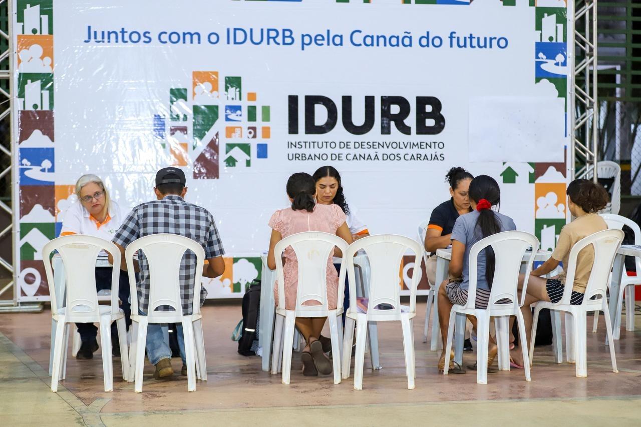 IDURB realiza plantão de serviços na Praça da Bíblia dos dias 08 a 10 de julho