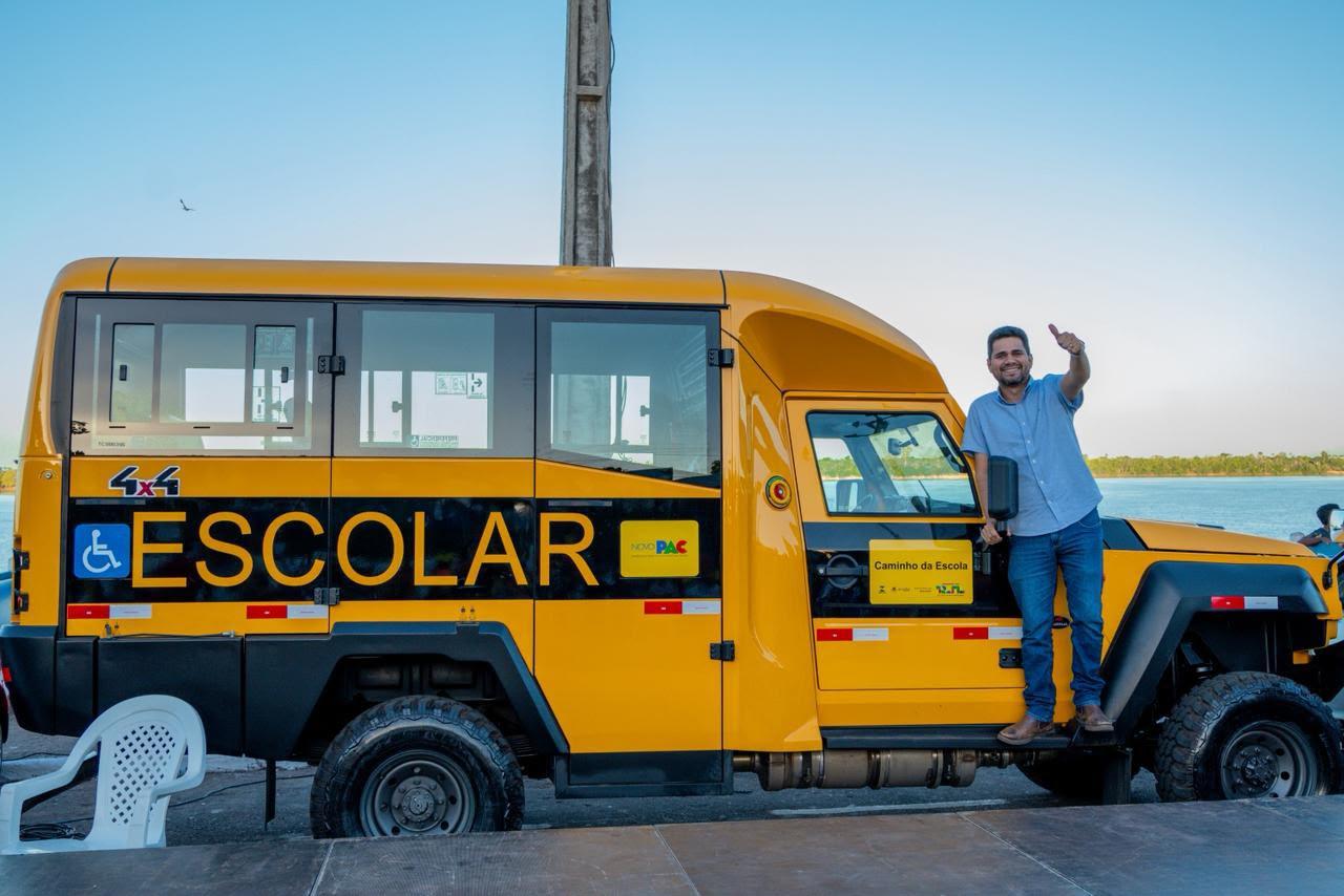Jeep, triciclos e muito mais: Godoy presenteia Itupiranga no mês de aniversário da cidade