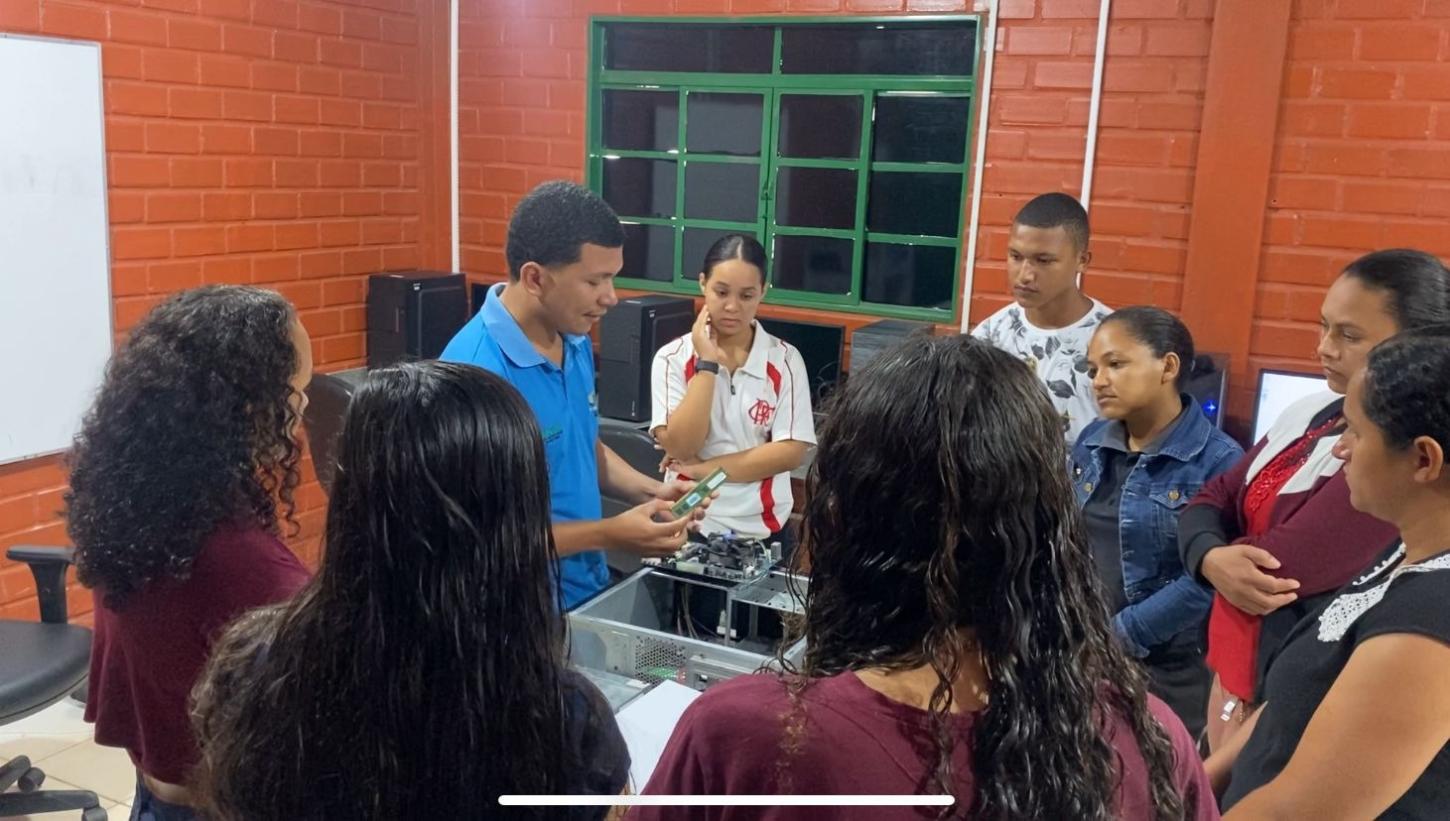 Prefeitura de Canaã abre novas vagas para cursos gratuitos de informática