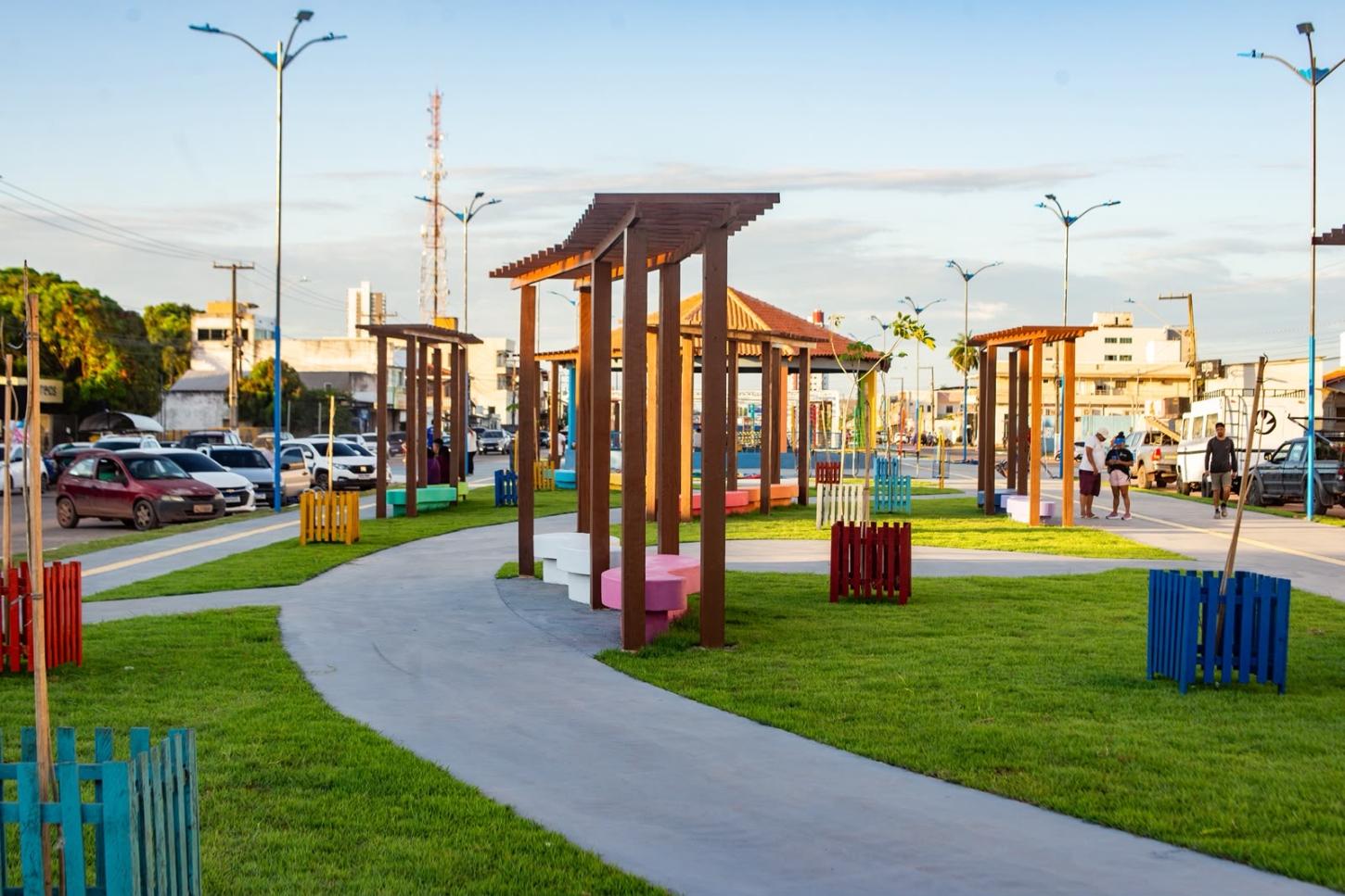 Prefeitura de Santarém entrega Praça Missionário Lucas Huber