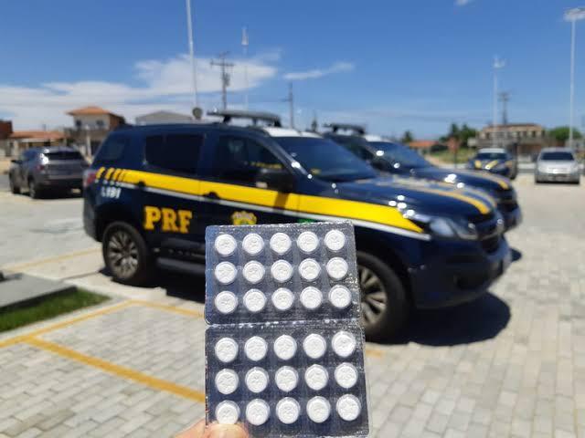 Caminhoneiro é flagrado com 40 comprimidos de anfetamina em Imperatriz