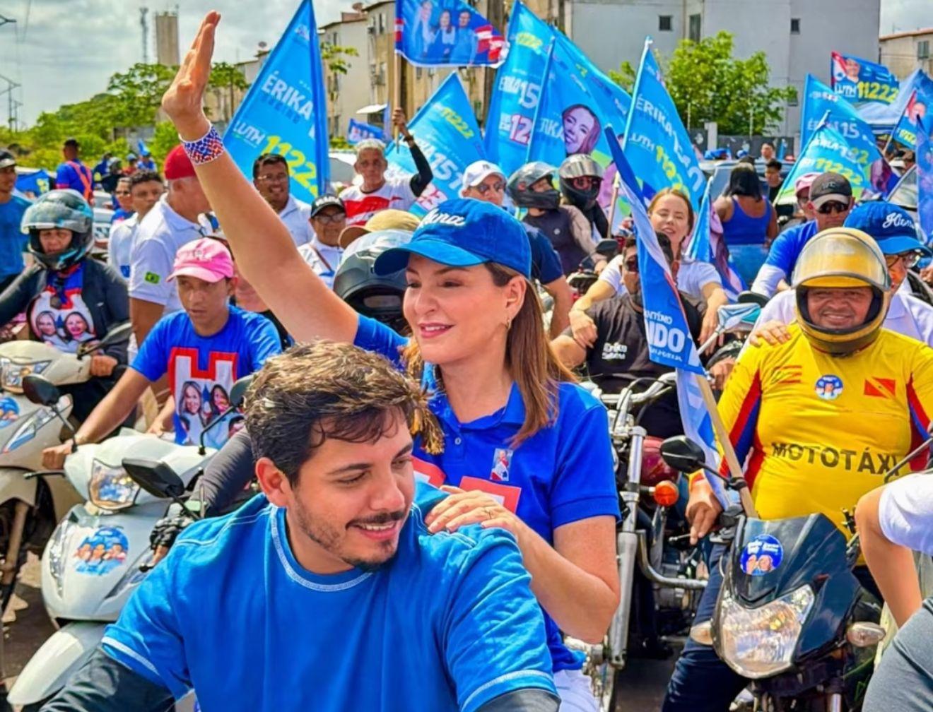 Campanha de Hana reúne multidão em carreata pelas ruas de Marituba e Ananindeua