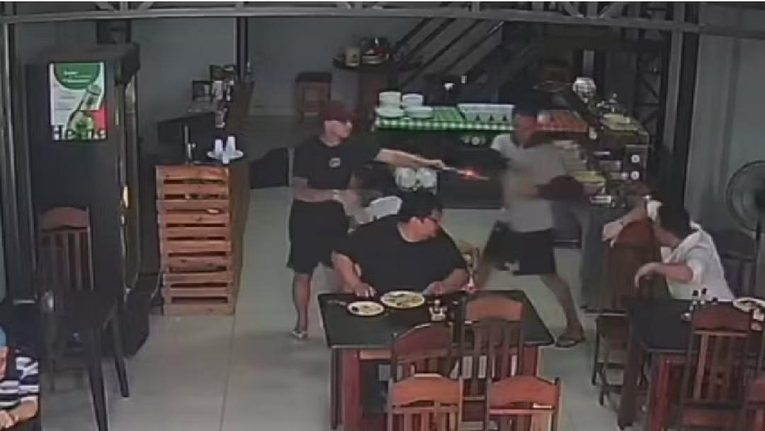 Clientes são baleados durante assalto a restaurante em Belém