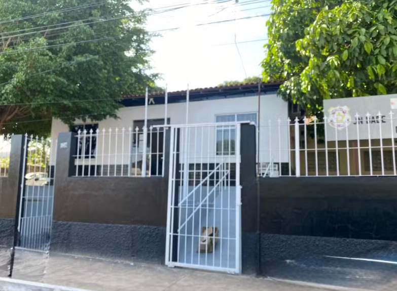 Criança é encontrada sem roupas após desaparecer durante a madrugada em comunidade de Óbidos