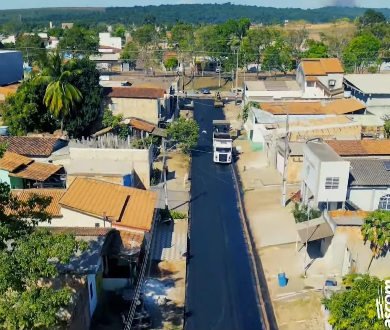 Goianésia do Pará: 'Chão preto' chega às ruas dos bairros Rio Verde e São Luís