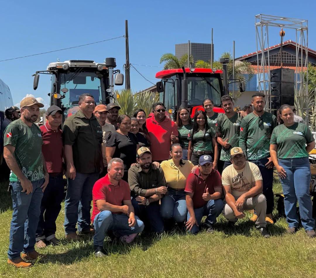 Laane entrega novos veículos e equipamentos para a comunidade de Piçarra