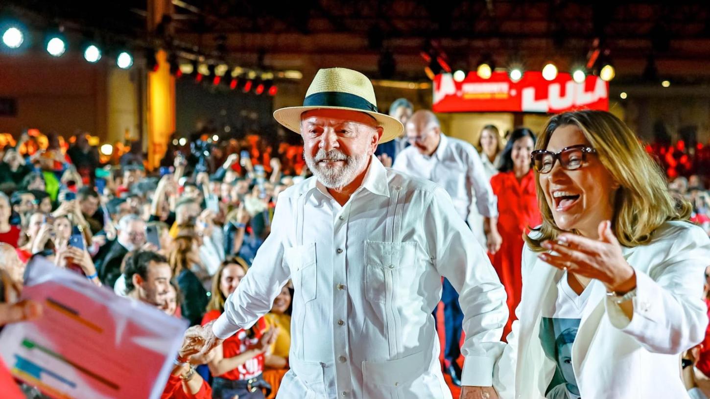 Na busca pelo quarto mandato, Lula oficializa candidatura à Presidência