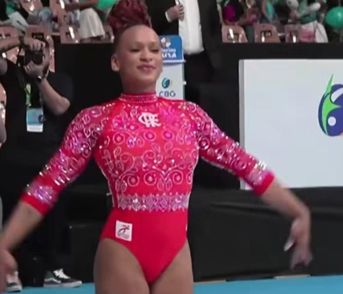 Rebeca Andrade faz maior nota do mundo no salto durante Campeonato Brasileiro de Ginástica