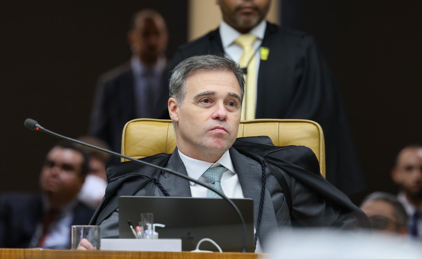 Abaixo-assinado em apoio a André Mendonça supera 540 mil assinaturas