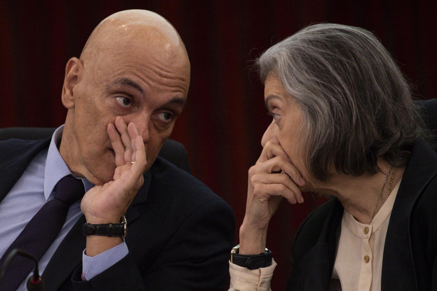 Cármen Lúcia procura Moraes e presta solidariedade em meio à crise no STF
