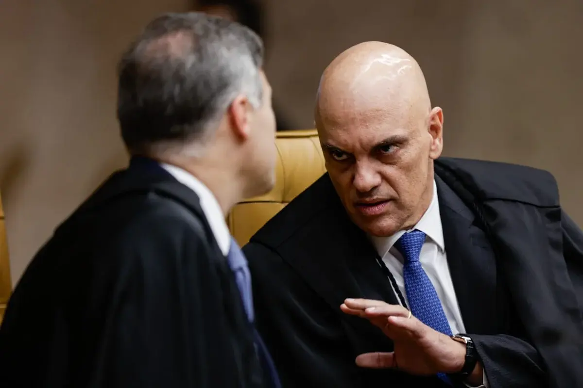     Clima esquenta no STF e discussão entre Moraes e Mendonça quase termina em agressão