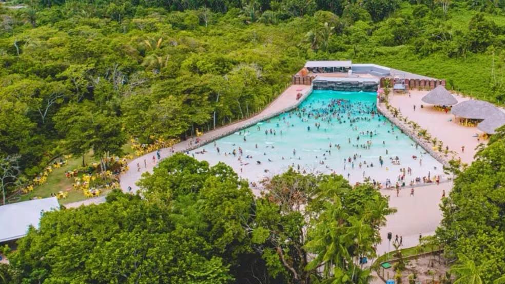Criança de 5 anos morre após possível afogamento em parque aquático em Paço do Lumiar