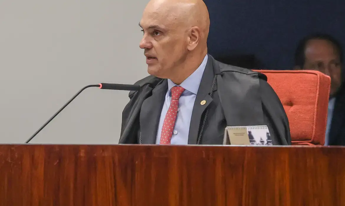 Pronunciamento de Moraes é cancelado em meio a pressão por explicações no caso Master