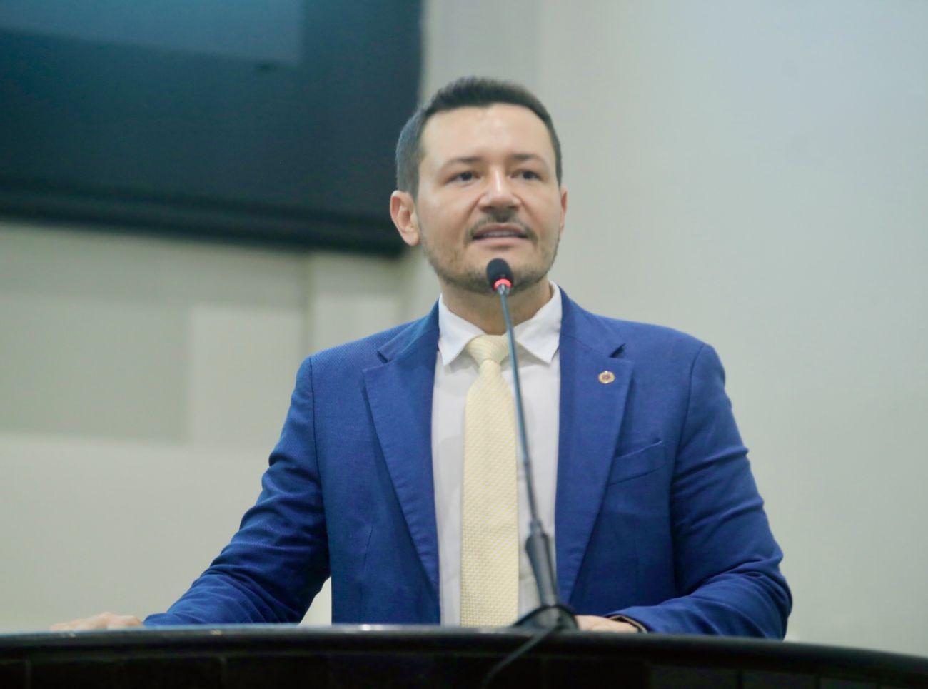 Deputado Aveilton revela a verdade sobre Altamira e Dr. Loredan