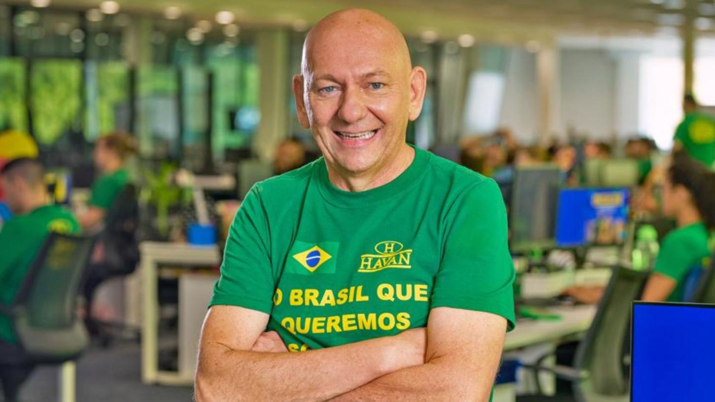 Havan é obrigada pela Justiça a informar funcionários que escolha política é livre
