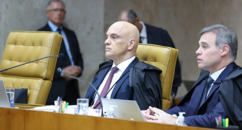 Moraes usa relatório da PF ‘sem valor probatório’ para pedir investigação de Mendonça