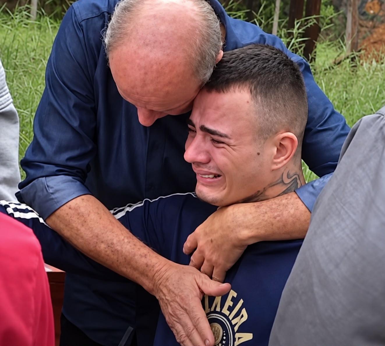 Pai é suspeito de encomendar morte do próprio filho por dívida de R$ 60 mil em Goiás