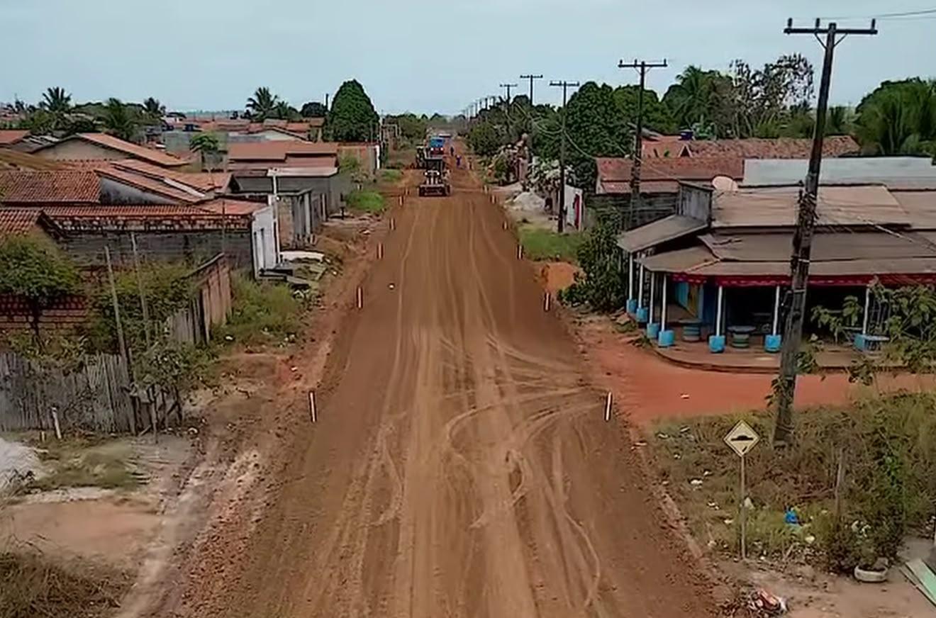 Terraplanagem avança em cinco bairros de Goianésia do Pará
