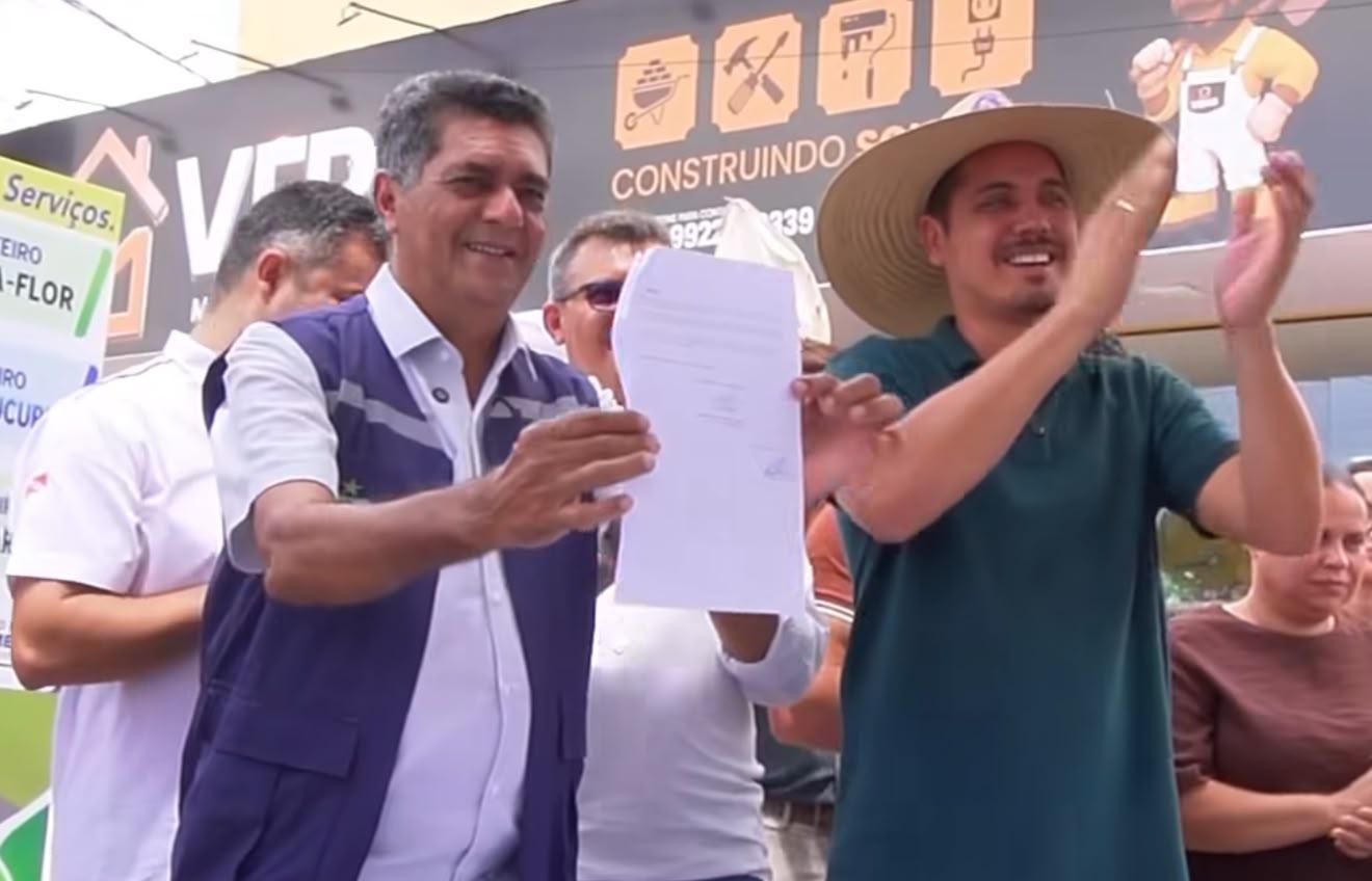 Valdir Lemes assina três novas obras de urbanização em Novo Repartimento
