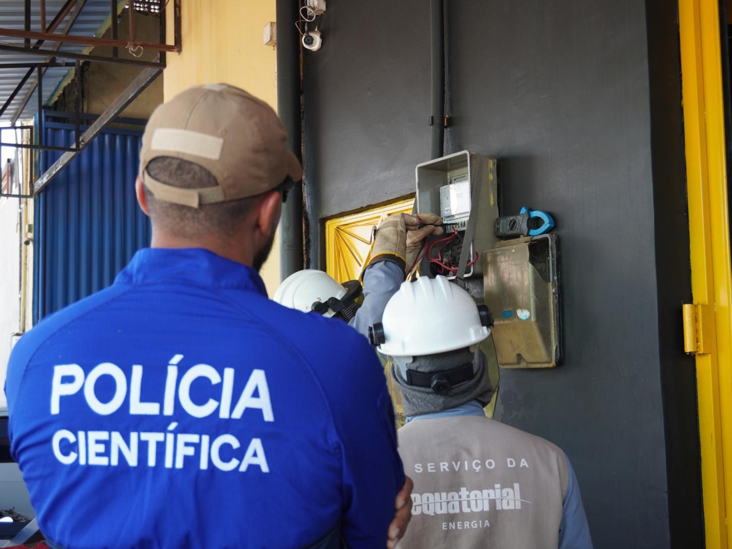 Açougues, bar e choperia de Parauapebas são flagrados roubando energia